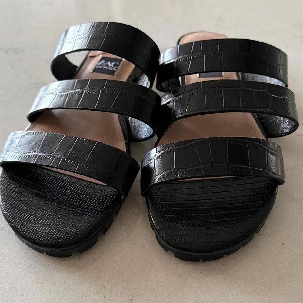 Zac Posen Black Croc-Embossed Sandals NWOB size 7